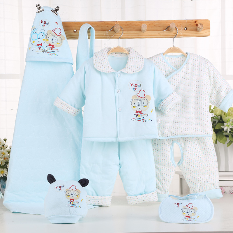 Coffret cadeau pour bébé - Vêtements + Accessoires - Ref 1953425 Image 3