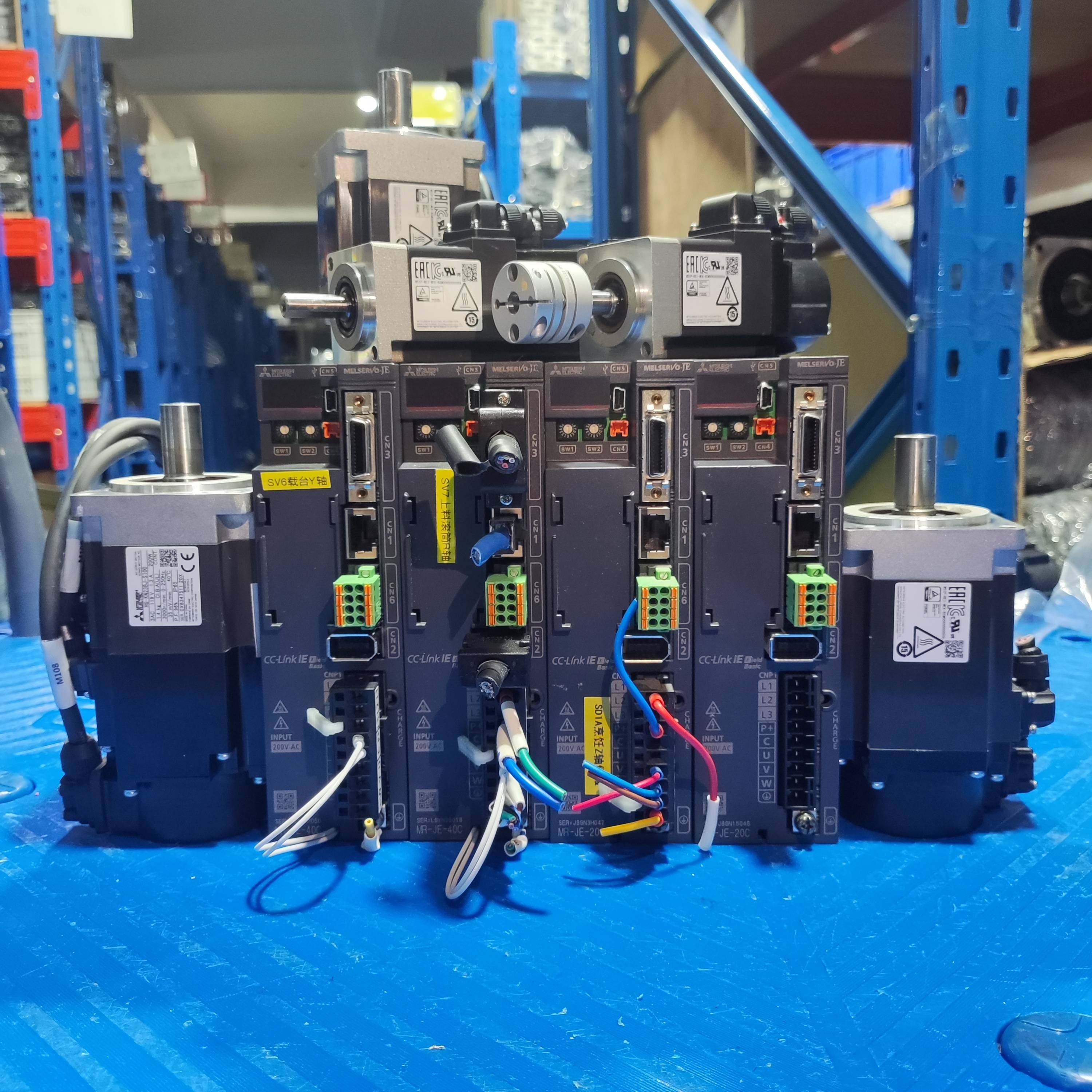 三菱伺服电机 100w / 200w / 400w套装，CC