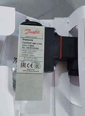 丹佛斯压力开关MBC5100 061B102366 全新原厂