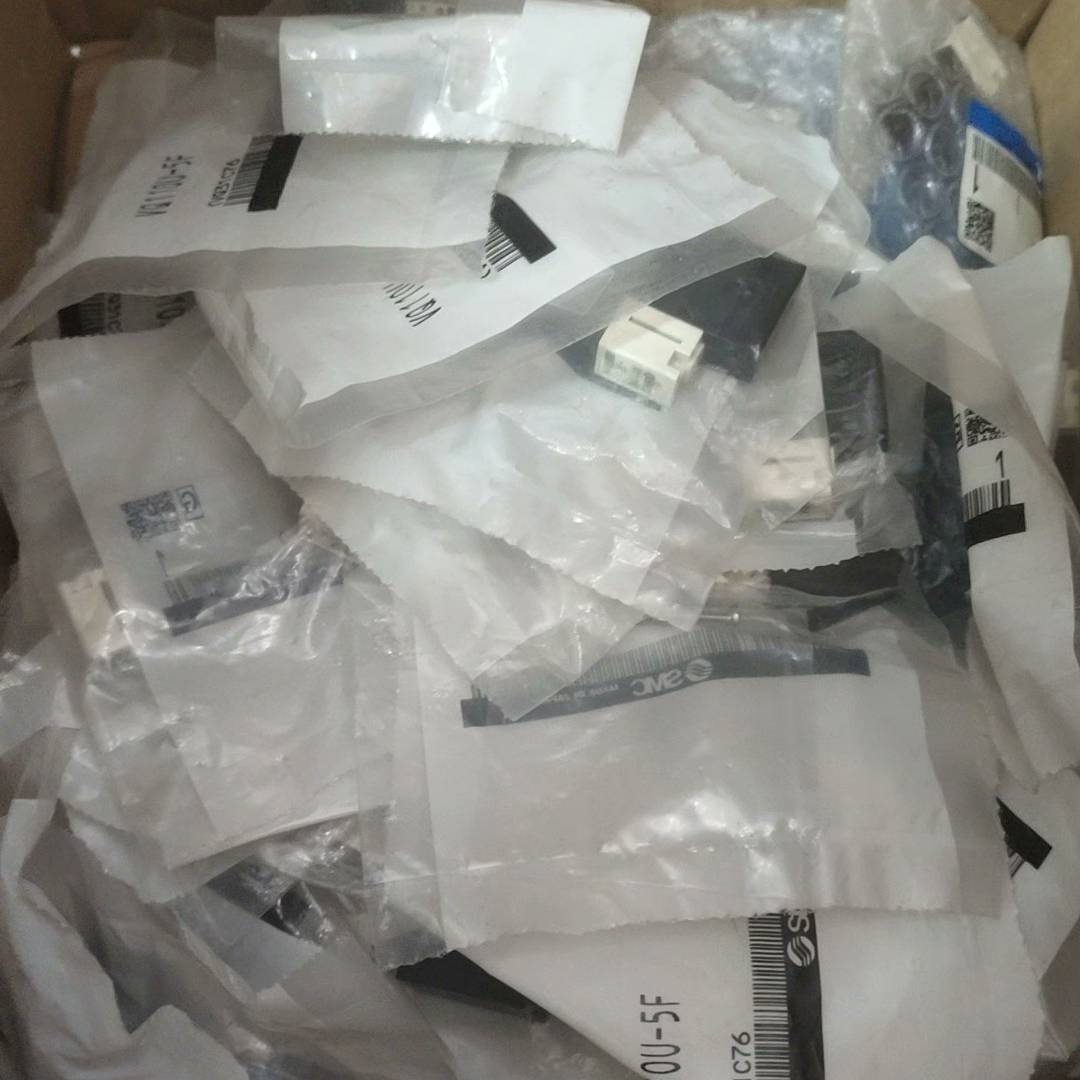 [议价]C电磁阀VQ110U-5F  十个共880