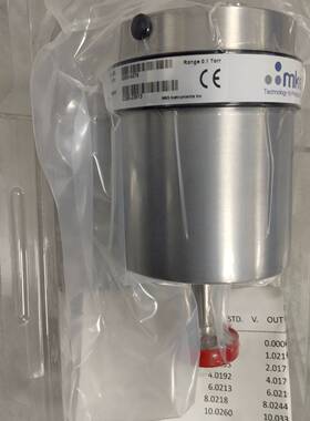 全新MKS真空计E29B-23813，量程0.1 Torr。