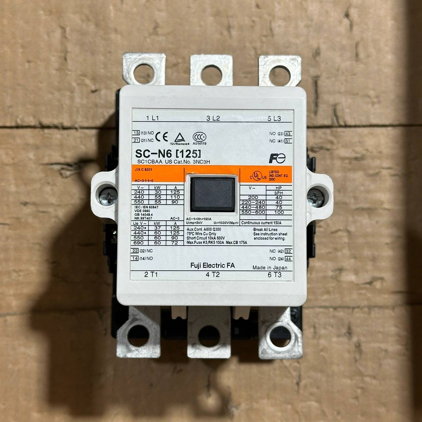 [议价]富士SC-N6交流接触器 线圈电压220v 正品