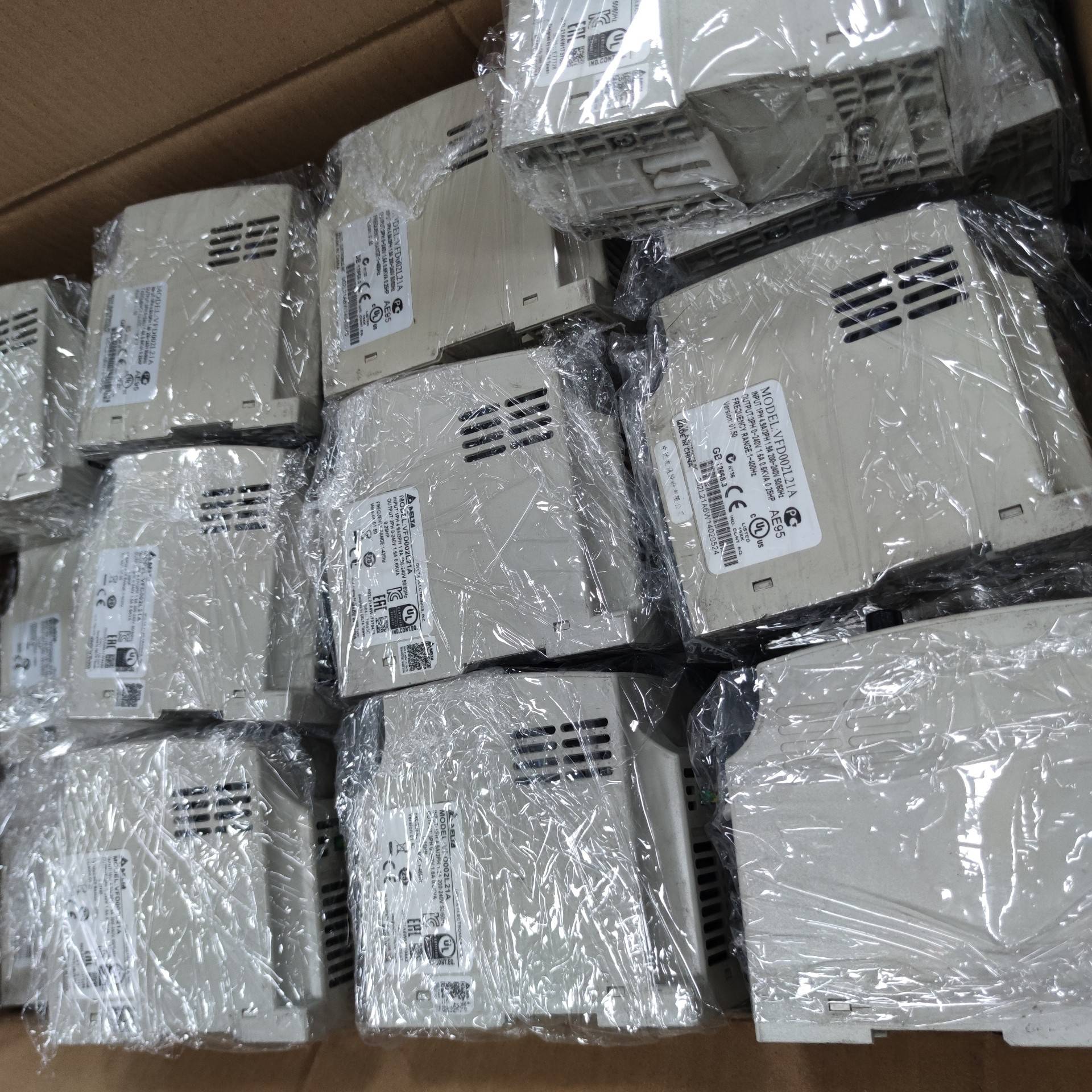 台达变频器 VFD004L21A，VFD002L21A,VF