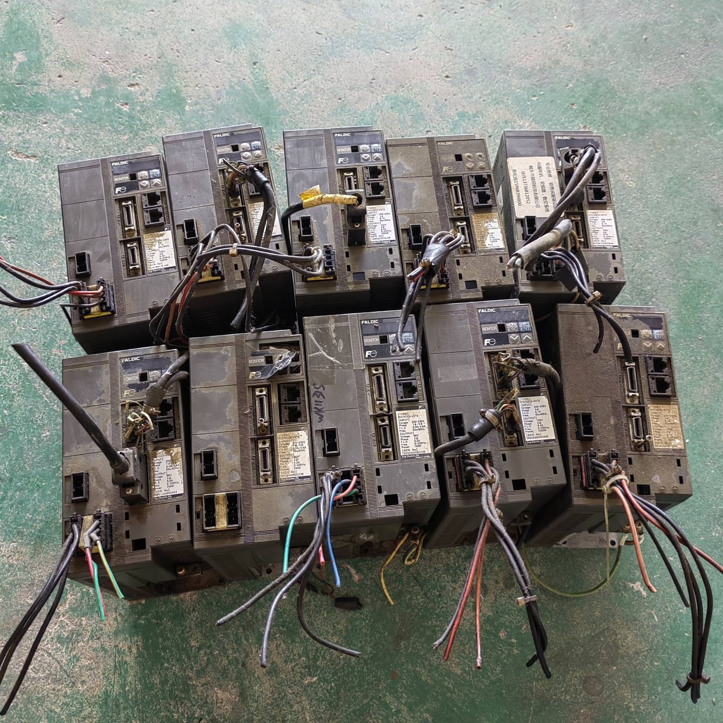 [议价]富士伺服驱动器 RYC751C3-VVT2 750W三台，R