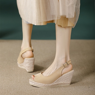 百搭不累脚高跟鞋 配裙子坡跟厚底麻绳草编鞋 女夏新款 小众鱼嘴凉鞋