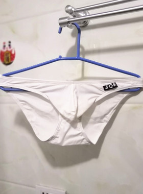 凸激纯棉男士内裤时尚低腰性感U凸同志黑色比基尼高叉男三角裤夏