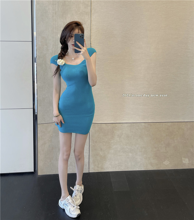 Real price can be made of salt, sweet gas, blue collar and knitted dress.