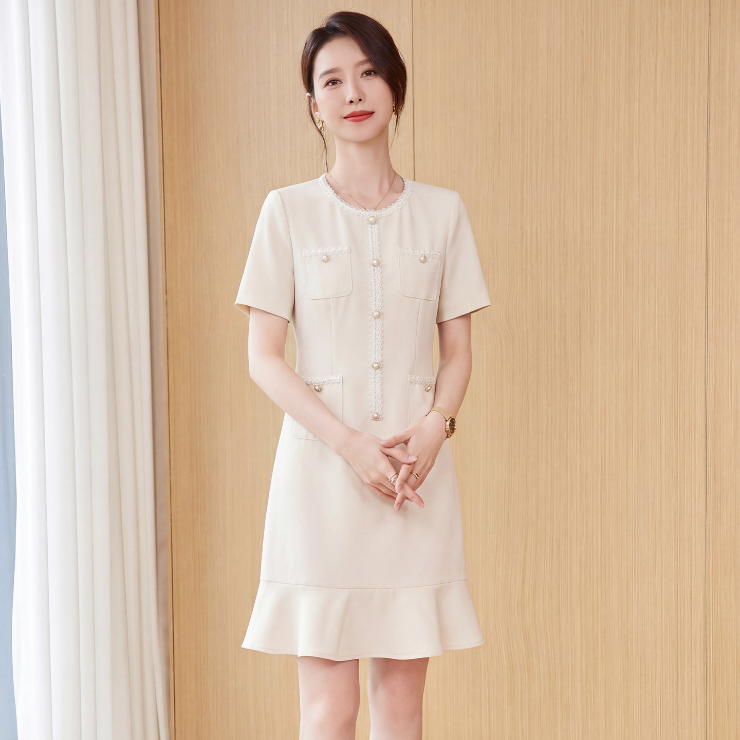 职业连衣裙女2026夏季新款气质女神范短袖西装裙收腰显瘦工作裙子