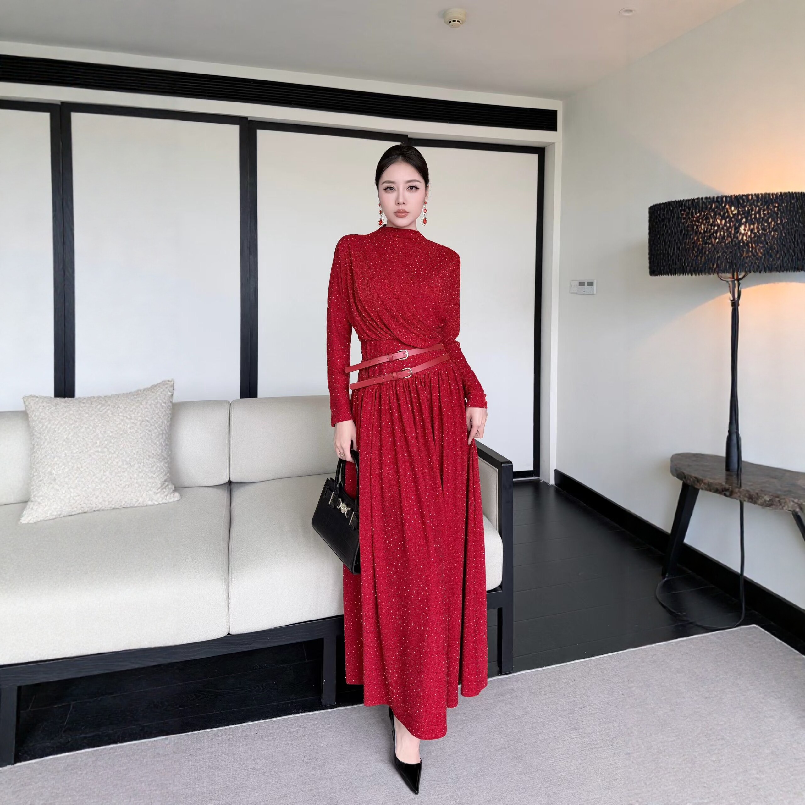 2026春季新款气质御姐范设计感弹力连衣裙立领收腰显瘦长裙女