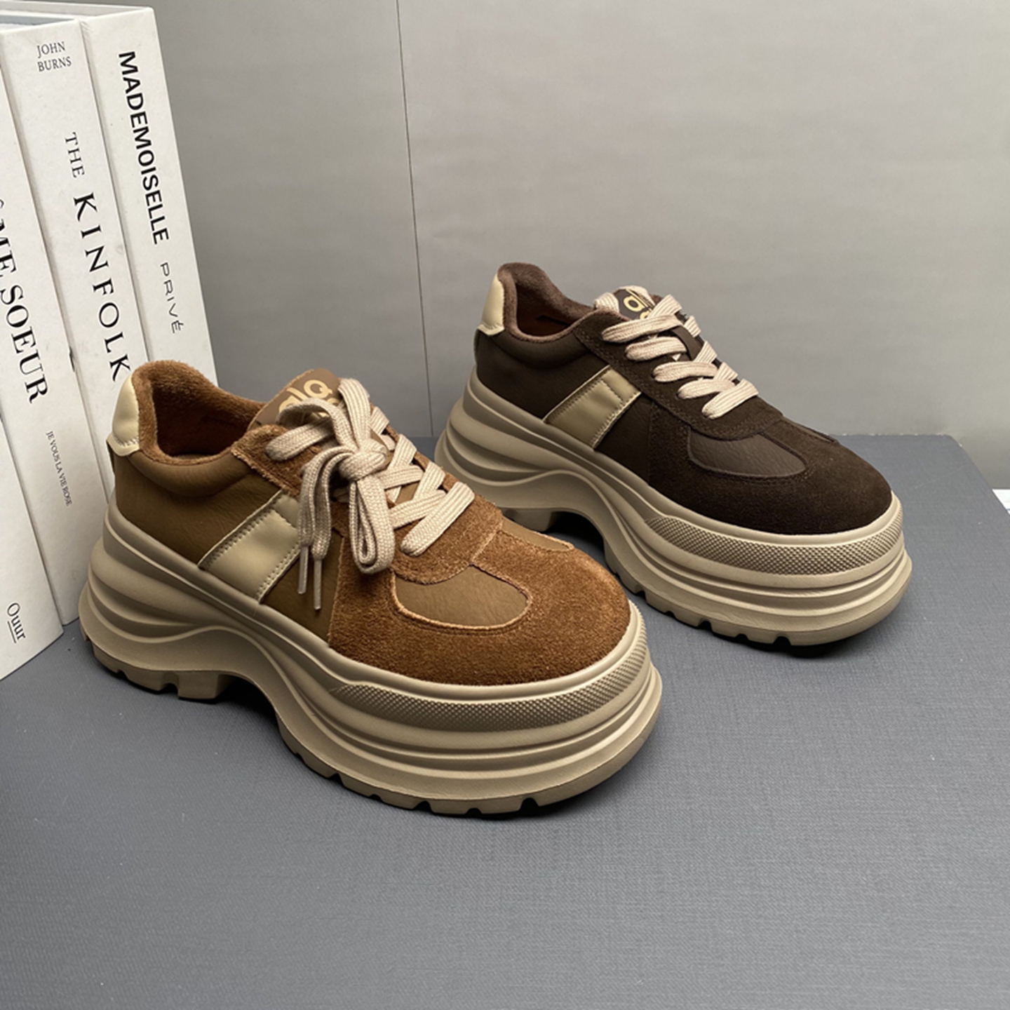 撤柜断码处理女鞋2025冬季新款时尚厚底系带松糕底增高休闲老爹鞋