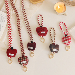 可爱红苹果手机挂绳钥匙扣 甜美毛绒平安果可斜挎包背带包挂件