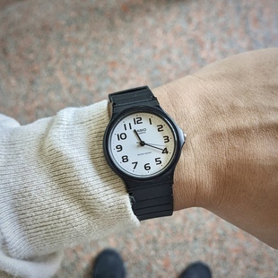 学生手表情侣表 简约宋慧乔同款 卡西欧小黑表 7B2 经典