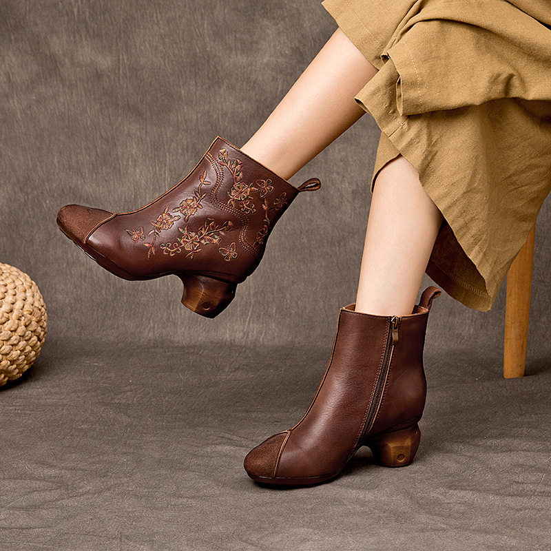 2025秋冬手工刺绣花朵真皮女靴复古民族风牛皮百搭侧拉链短靴子女