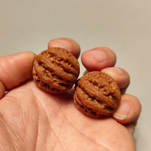 天然野生大粗筋文玩小核桃霸王龙精品小狮子头京八棱手把件手捻