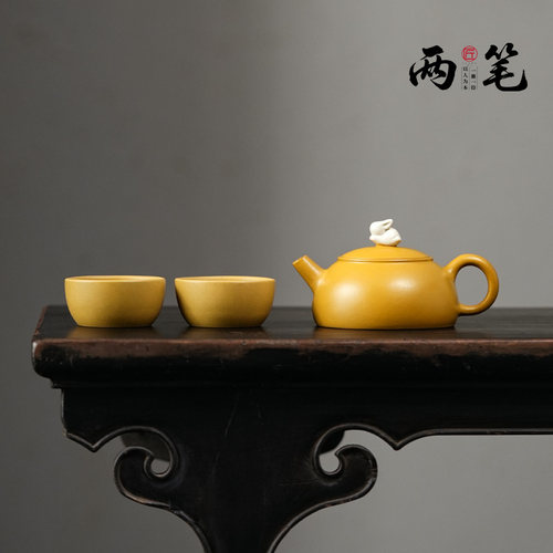 两笔原矿黄金段泥兔子钮月兔壶