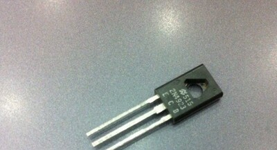 全新原装2N4923G 2N4923 TO-126 80V 1A