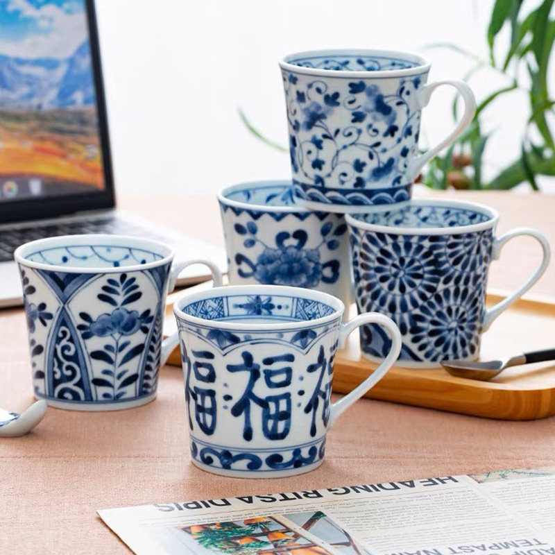 蓝凛堂日本进口马克杯陶瓷水杯日式青花唐草福字杯子带柄杯水墨风