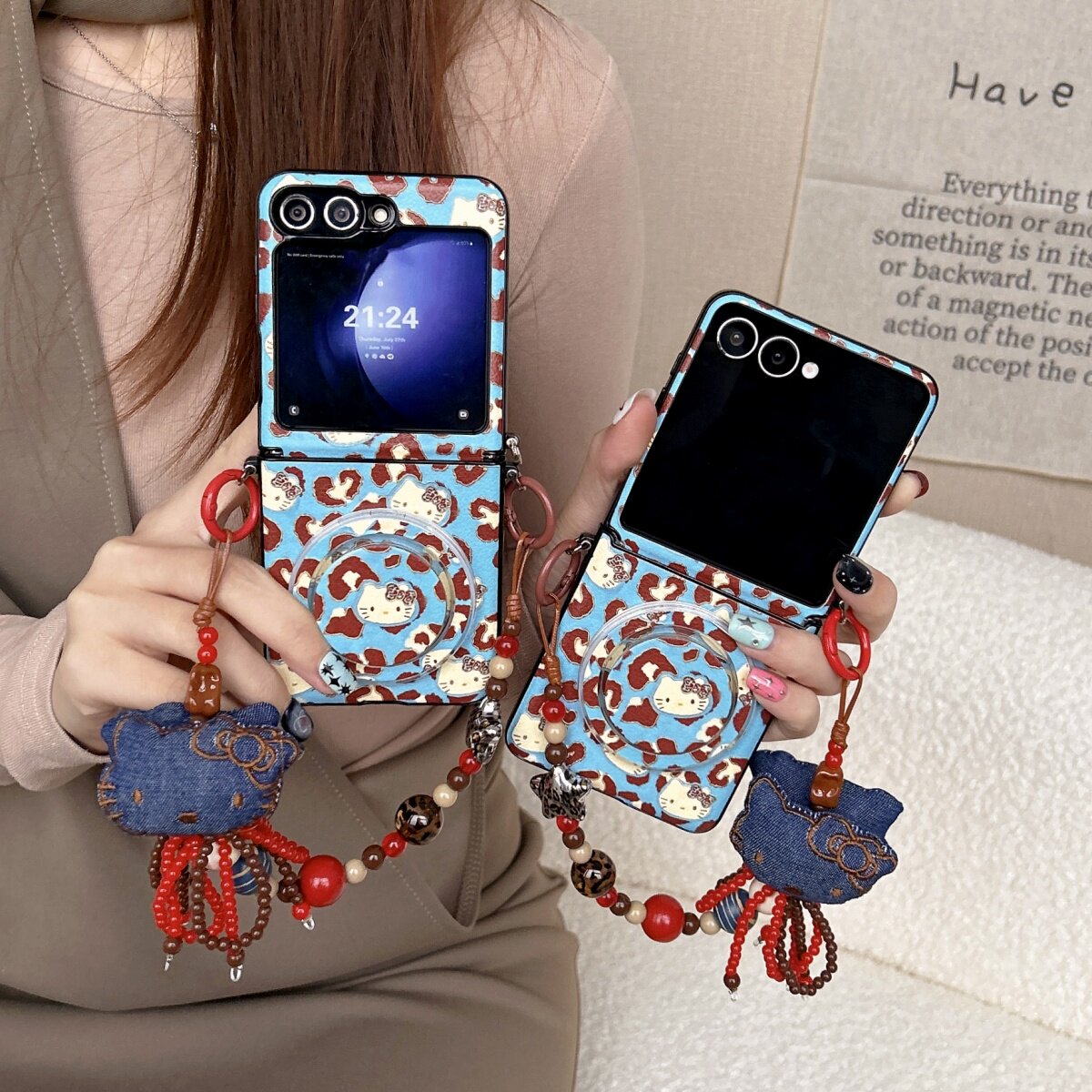 秋冬蓝色豹纹kt猫磁吸支架适用三星zflip7/6/5手机壳保护套w24flip折叠屏摩托罗拉razr60u全包OPPOFindN3Flip