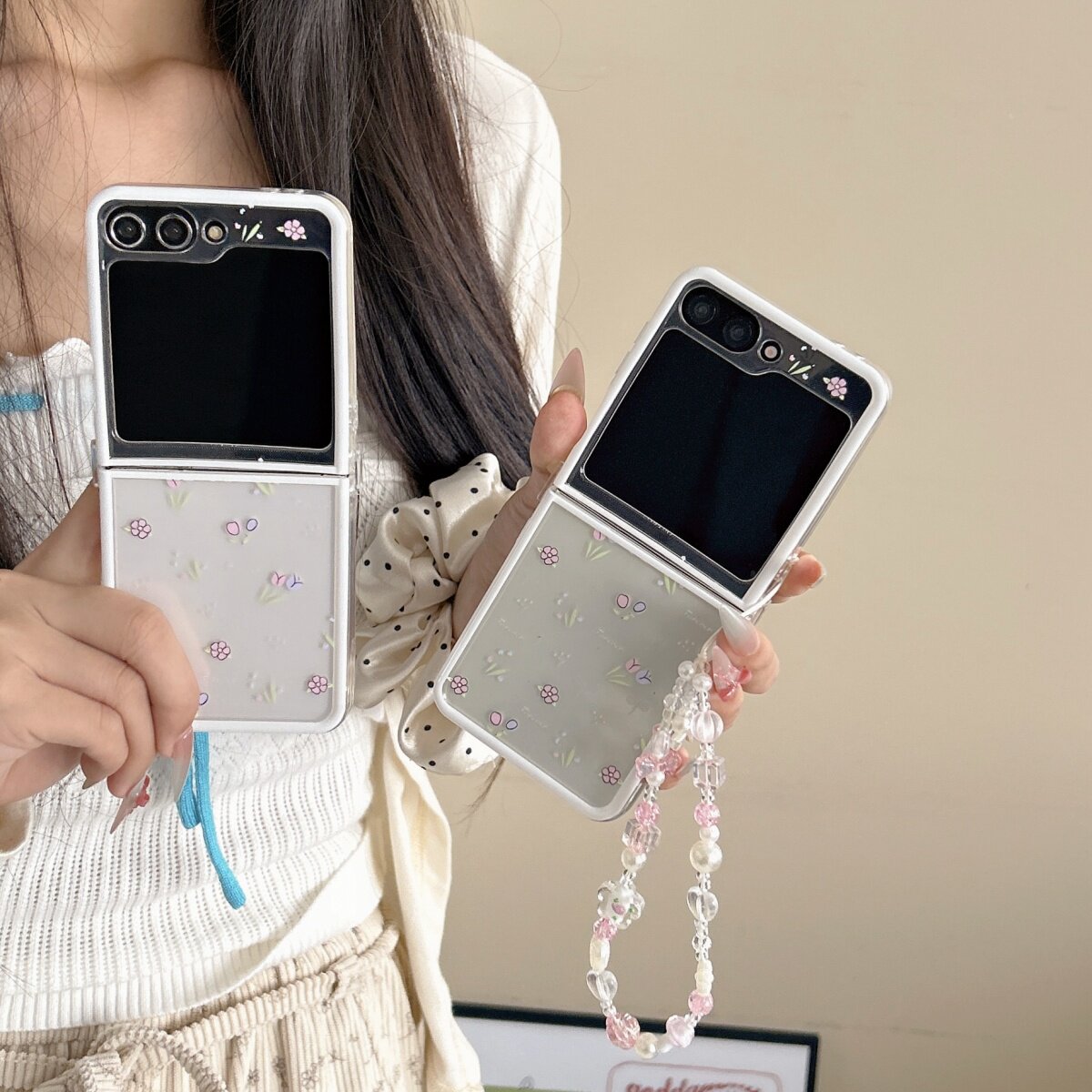 适用三星GalaxyZFlip6折叠屏保护套zflip5手机壳插画小郁金香w24flip全包防摔ZFlip4/3女小米mixflip新款直边