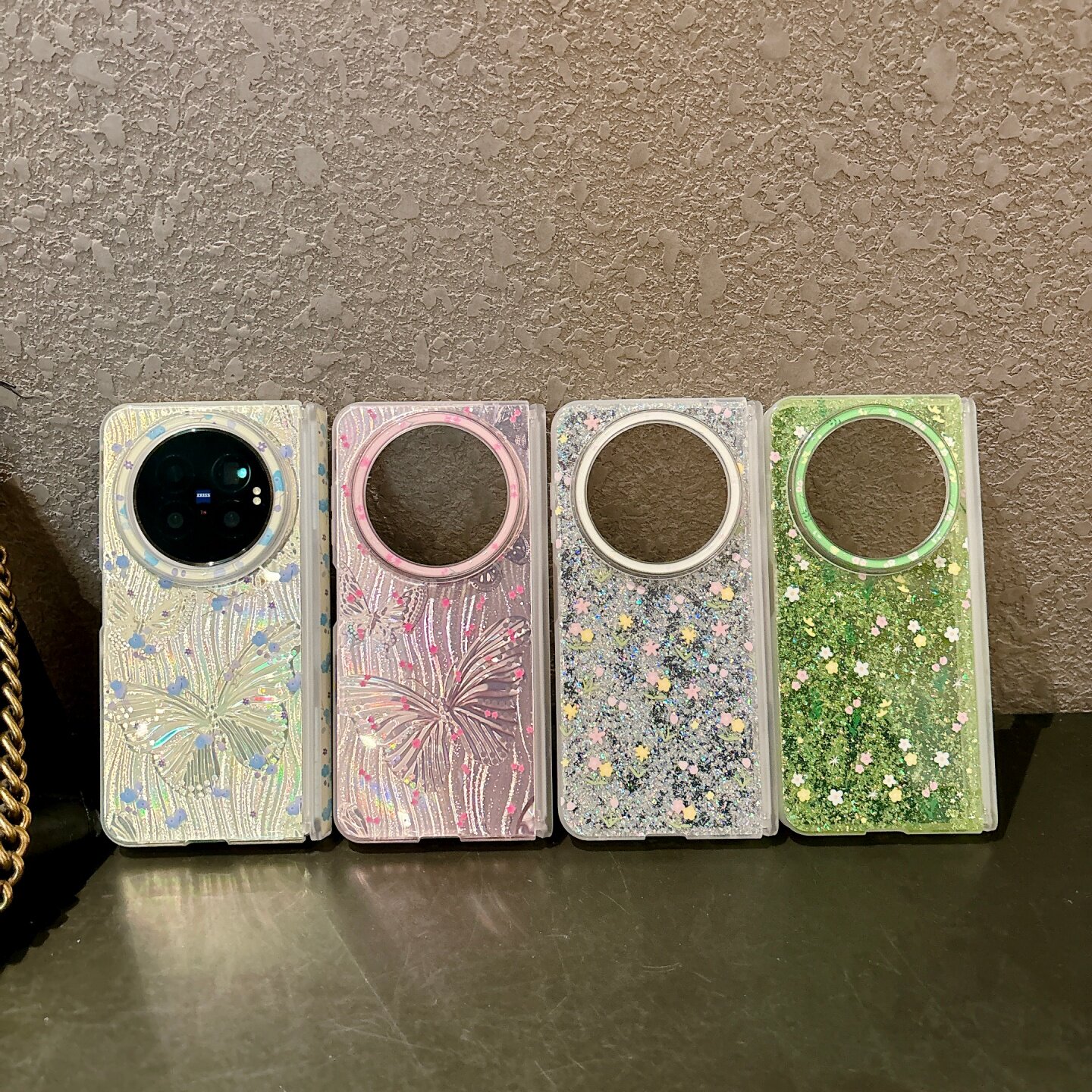 vivoXFold6滴胶蝴蝶手机壳