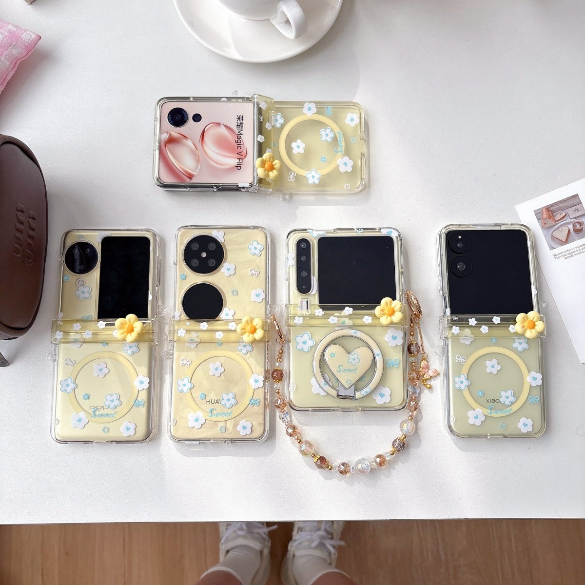 黄色底小花朵链条磁吸爱心支架适用华为Pura X手机壳Pocket2折叠屏荣耀MagicVFlip2保护套小米mixFlip2护中轴