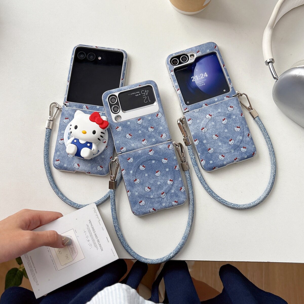 个性蓝色牛仔立体kitty支架挂绳适用三星zflip7/6/5/4/3磁吸手机壳oppofindn3flip折叠屏小米Flip2保护套vivo