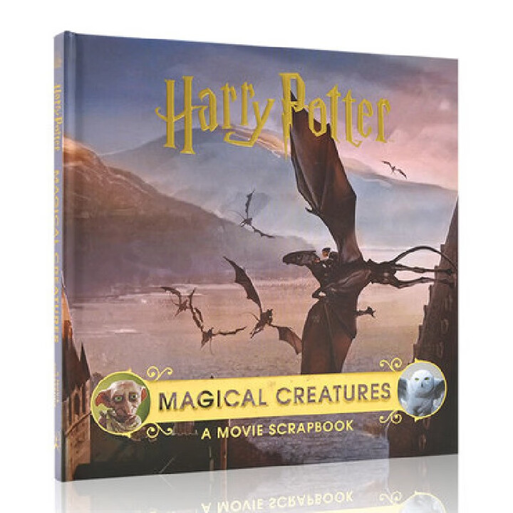 哈利波特神奇动物电影艺术剪贴簿 英文原版 Harry Potter Magical Creatures 英文版 进口英语原版 儿童奇幻小说 [精装]