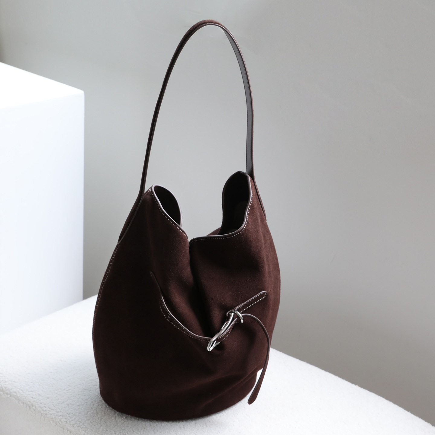 秋冬磨砂牛皮托特包hobo腋下包大容量通勤手提单肩水桶包,箱包皮具/热销女包/男包,腋下包,淘宝优惠券,粉丝福利购,淘宝优惠卷