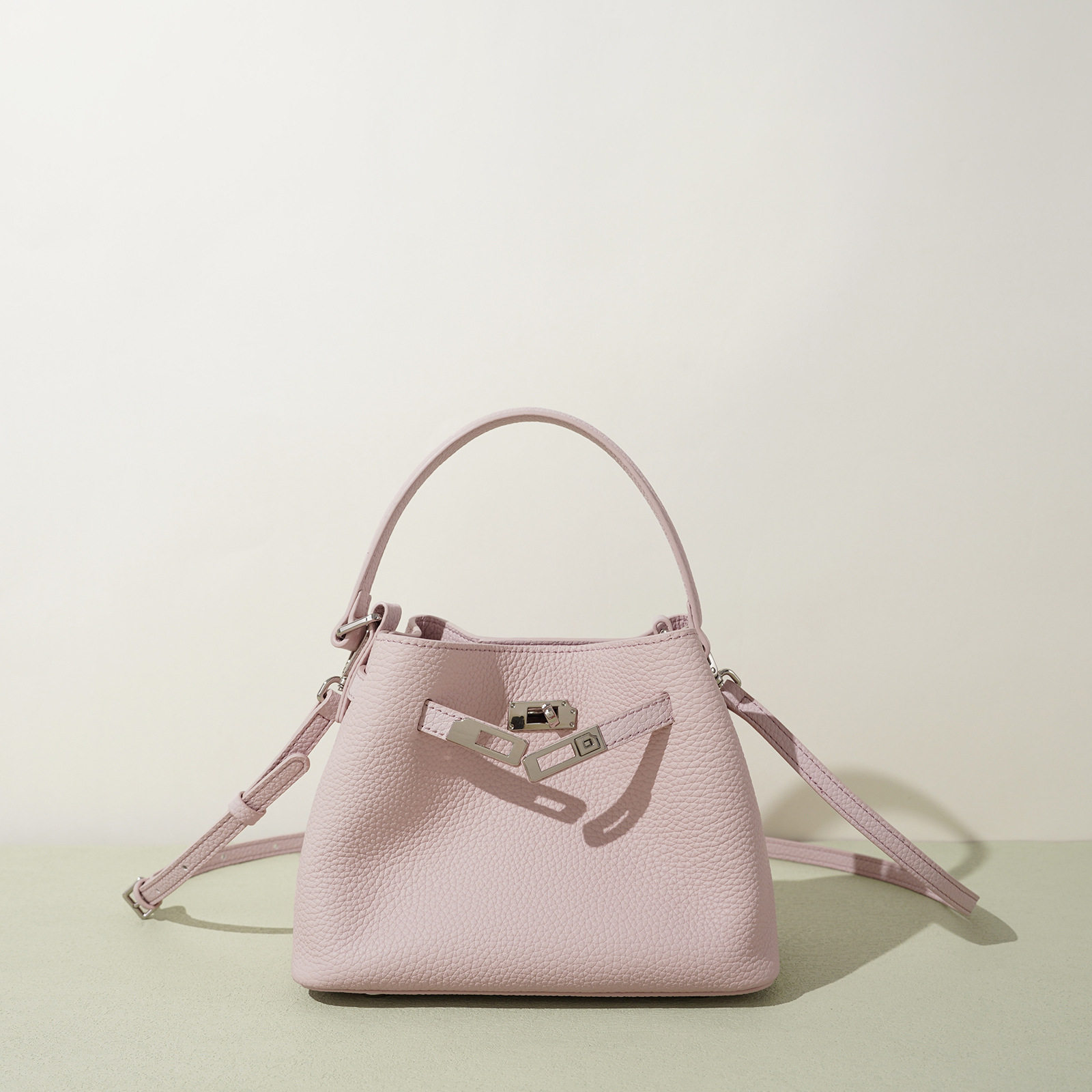 复古洋气小众手提包2026早春新款时尚韩国水桶包百搭斜挎包子母包,箱包皮具/热销女包/男包,手拿包,淘宝优惠券,粉丝福利购,淘宝优惠卷