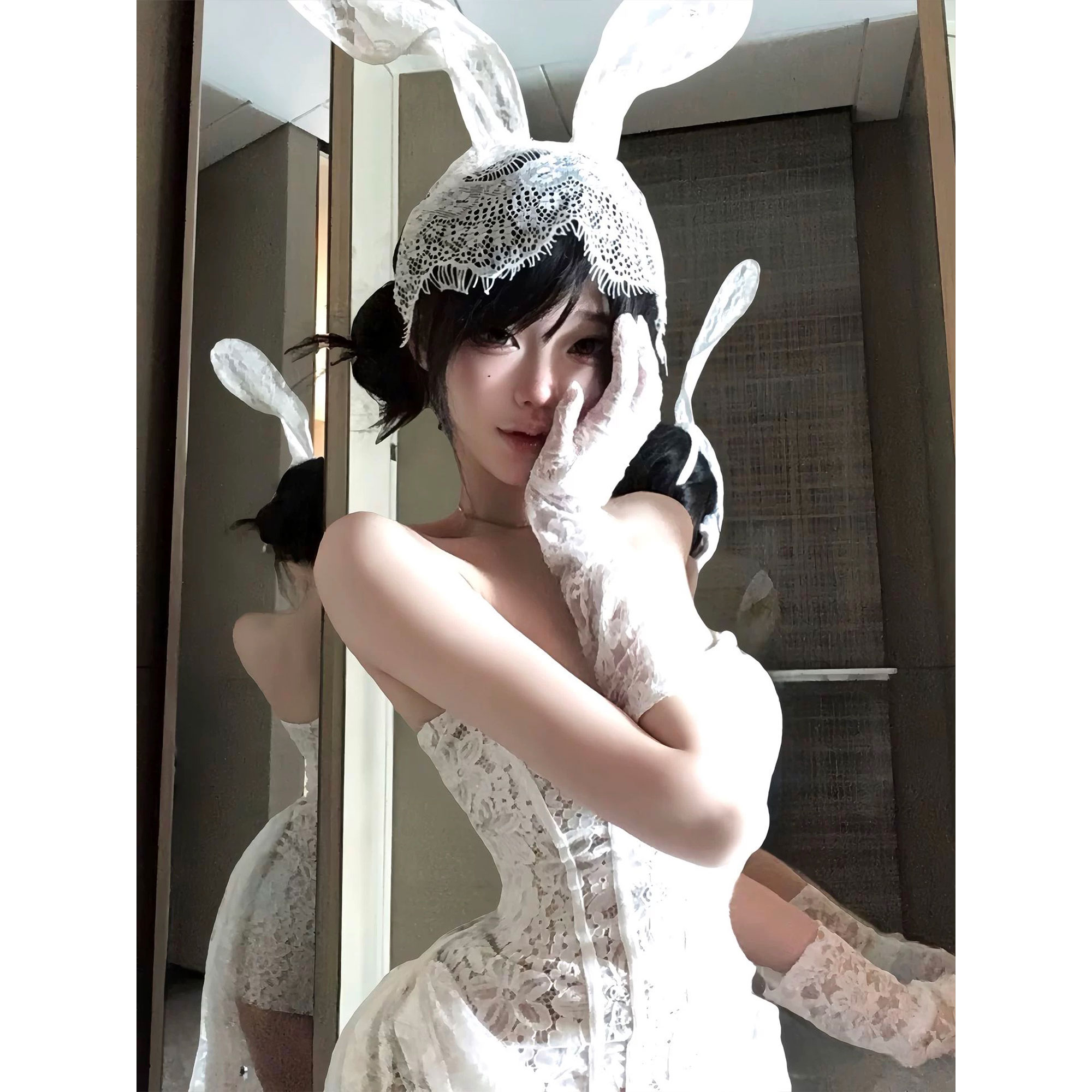 SALTCRUSH 绝美重工纯白花嫁蕾丝抹胸连衣裙纯欲包臀裙兔女郎制服