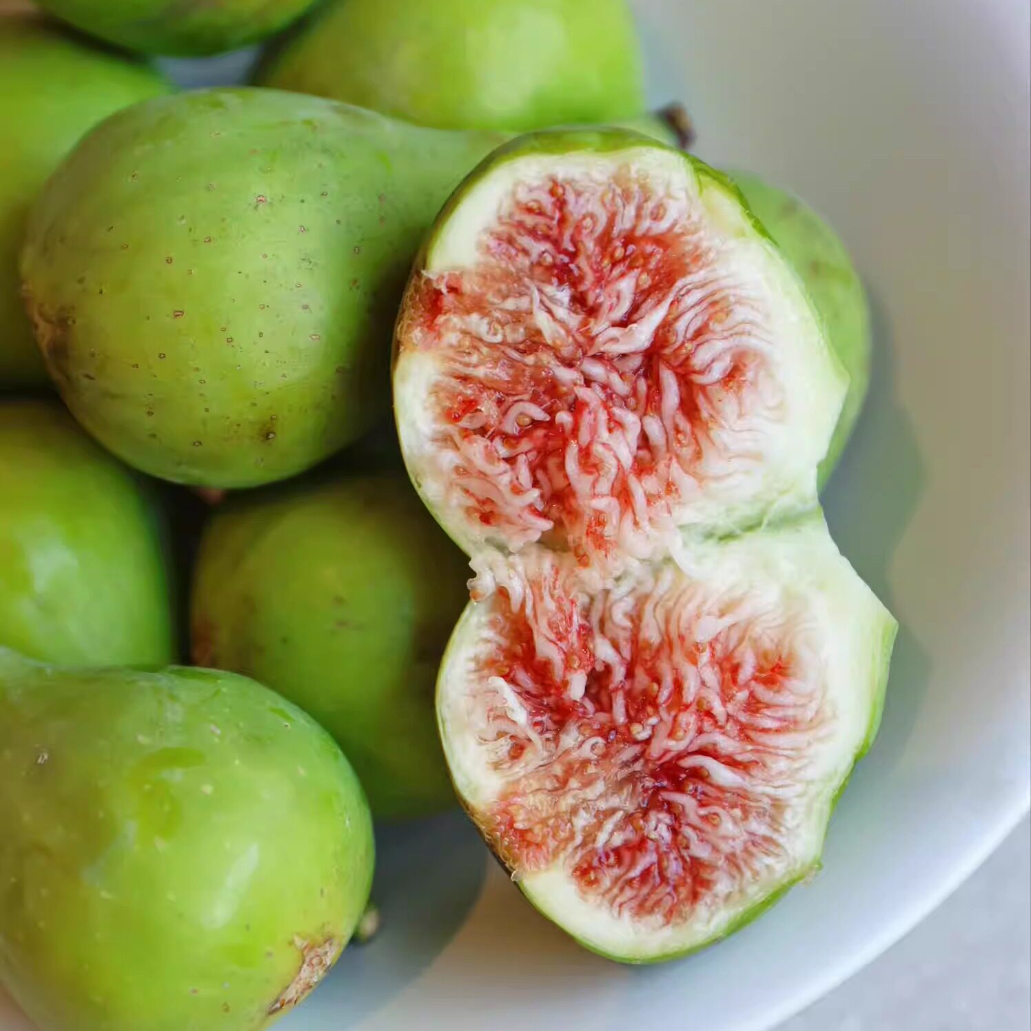 蛋婶儿云南青皮无花果当季新鲜现摘树上熟糖包子鲜果顺丰整箱包邮