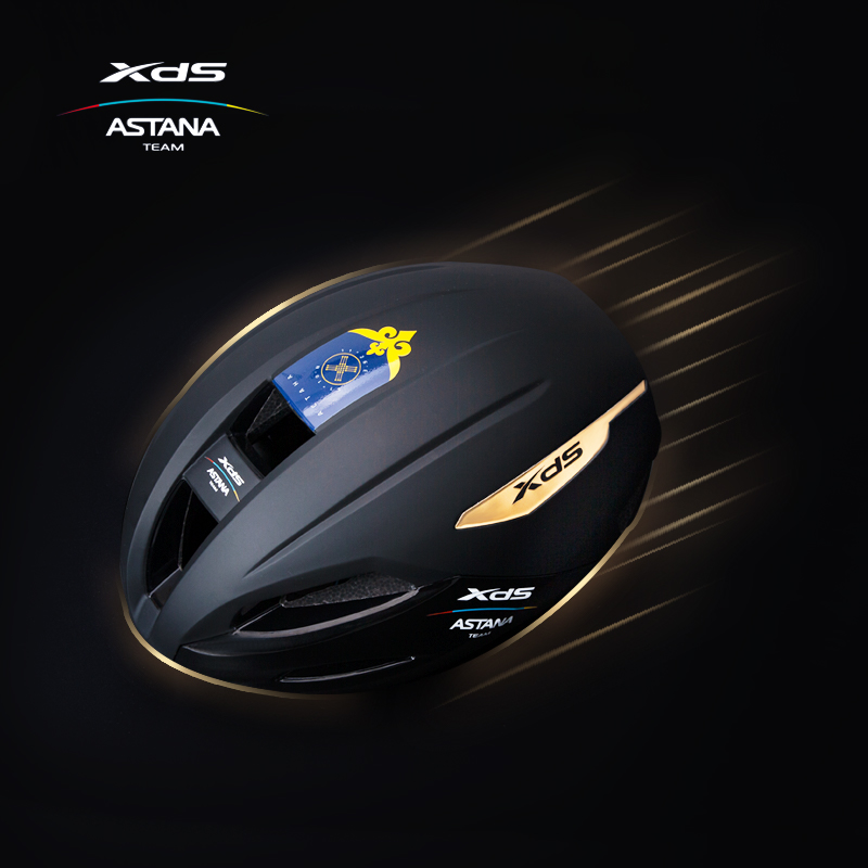 阿斯塔纳车队城市限定版头盔