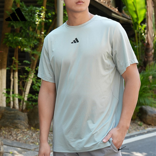 adidas阿迪达斯男子运动休闲短袖T恤KE9931