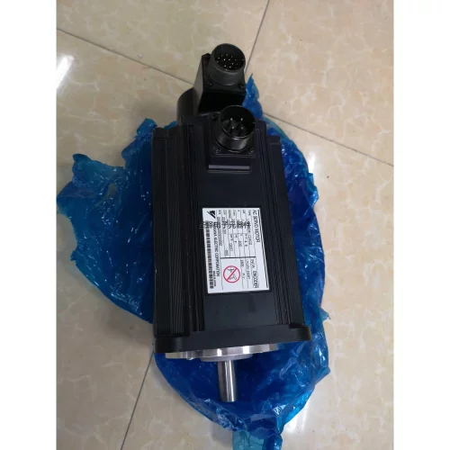 安川 USASEM-15AC2 伺服马达 沒有使用过日本议价