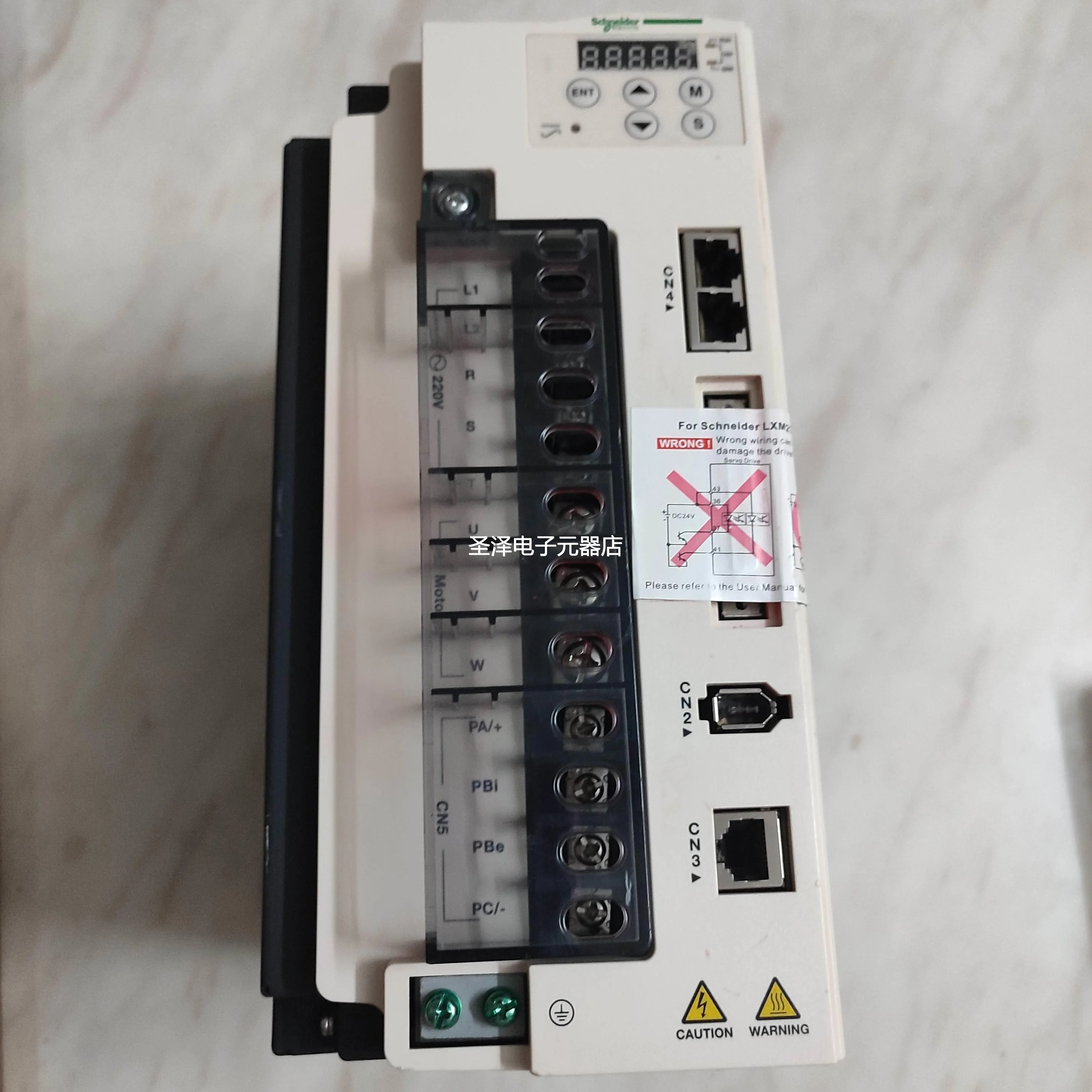 施耐德驱动器 LXM23AU55M3X 45M3X 30M3X伺服放大器 另有电机马达