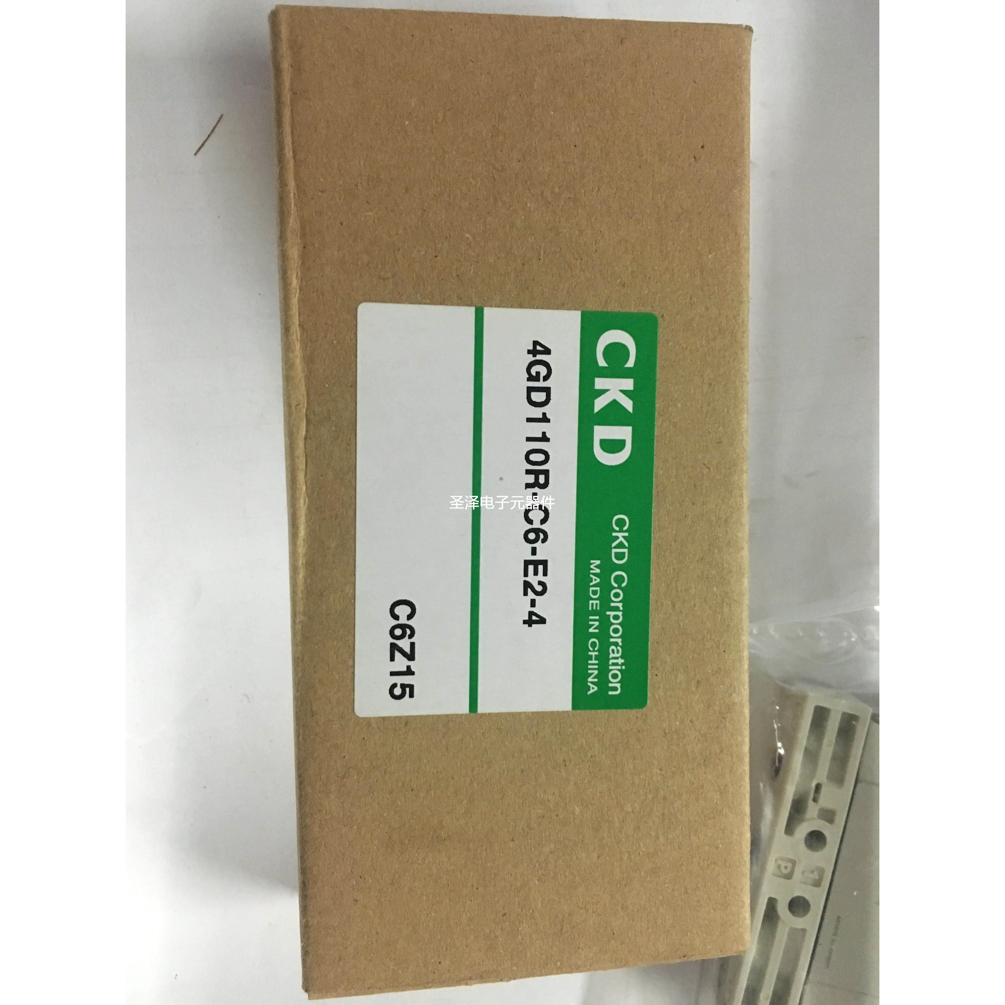 现货CKD电磁阀4GD110R-C6-E2-4全新原装正品DC12实物照片当天发货