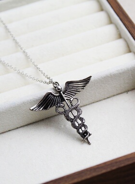 复古翅膀蛇形吊坠金属锁骨链