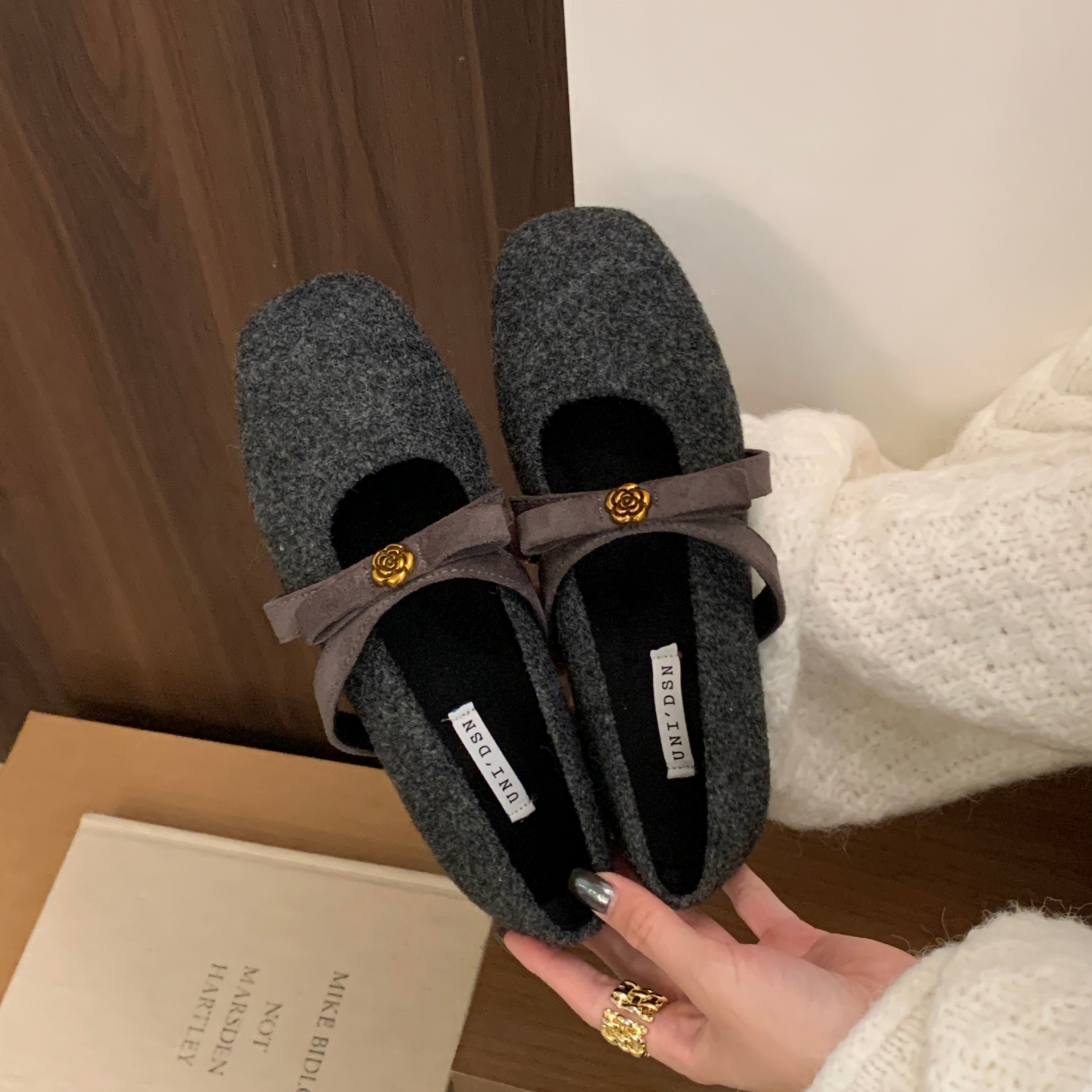 MUMU复古毛呢金属扣玛丽珍鞋女内增高加绒保暖平底单鞋