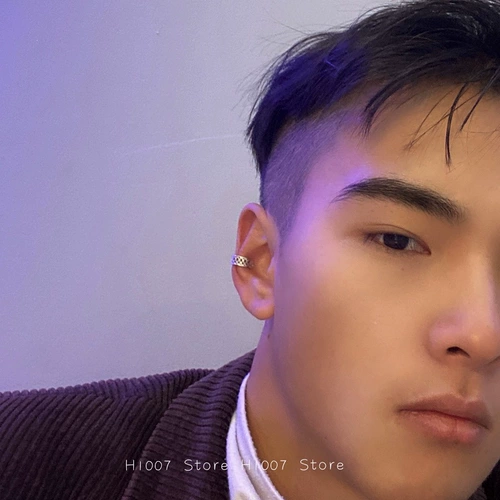 Геометричные небольшие дизайнерские этнические серьги, простой и элегантный дизайн, тренд сезона, этнический стиль, без проколов ушей