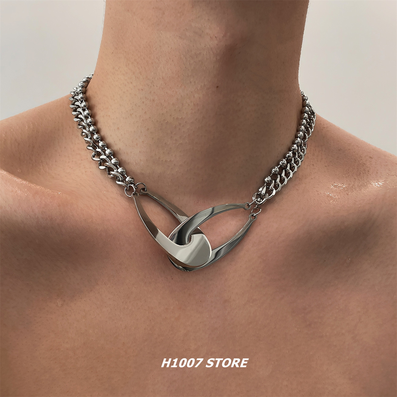 钛钢不掉色几何不规则金属缠绕锁骨链赛博朋克高级感男项链女颈链