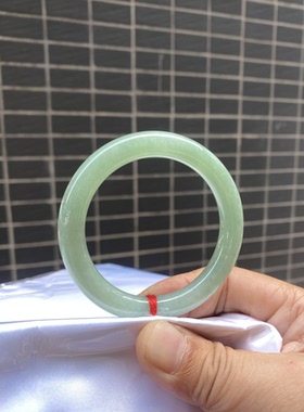 冰糯种豆绿美人条缅甸天然翡翠玉手镯正品女款圆条口径56.6mm