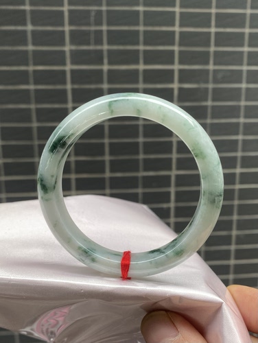 大口径细糯种飘花天然缅甸翡翠玉手镯正品女款口径60mm送妈妈