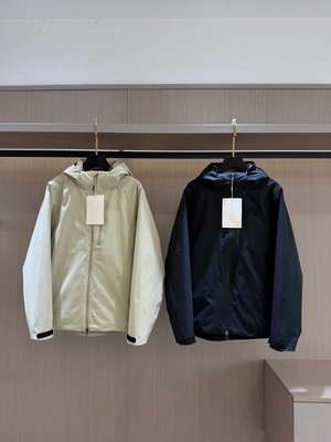 K三合一硬壳冲锋衣摇粒绒内胆男女同款冬季新款连帽外套