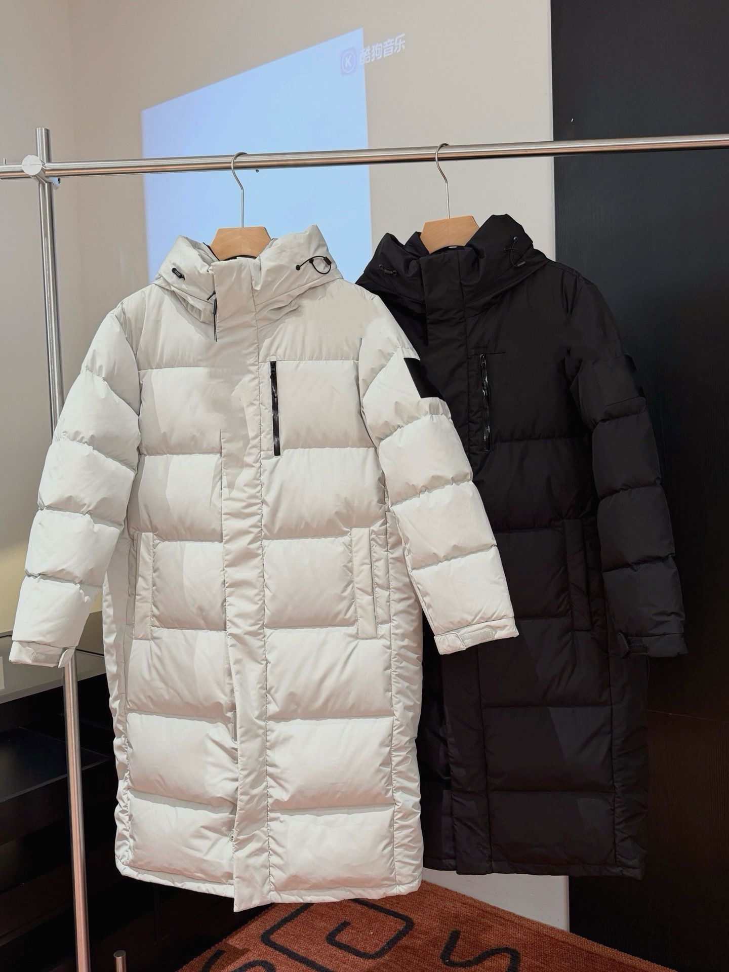 北家申敏儿明星同款连帽长款羽绒服男女同款加厚冬季户外防风外套