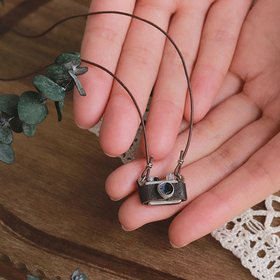 日本OSEWAYA手作系列Ayatorie阁楼里的复古照相机皮绳项链森系女