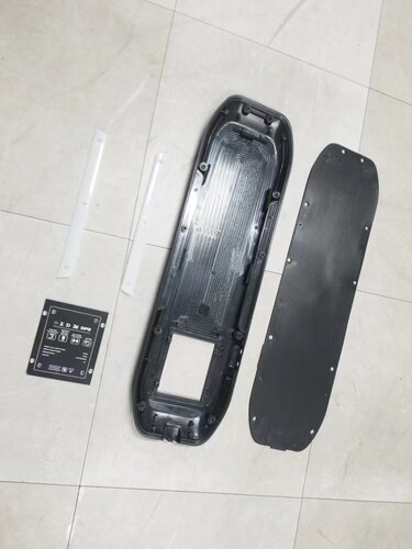 四轮电动滑板电池盒一体式电池盒控制盒主控盒