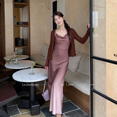 LS述致 优雅缎面渐变鱼尾连衣裙2025早秋新款女装收腰长裙 61058