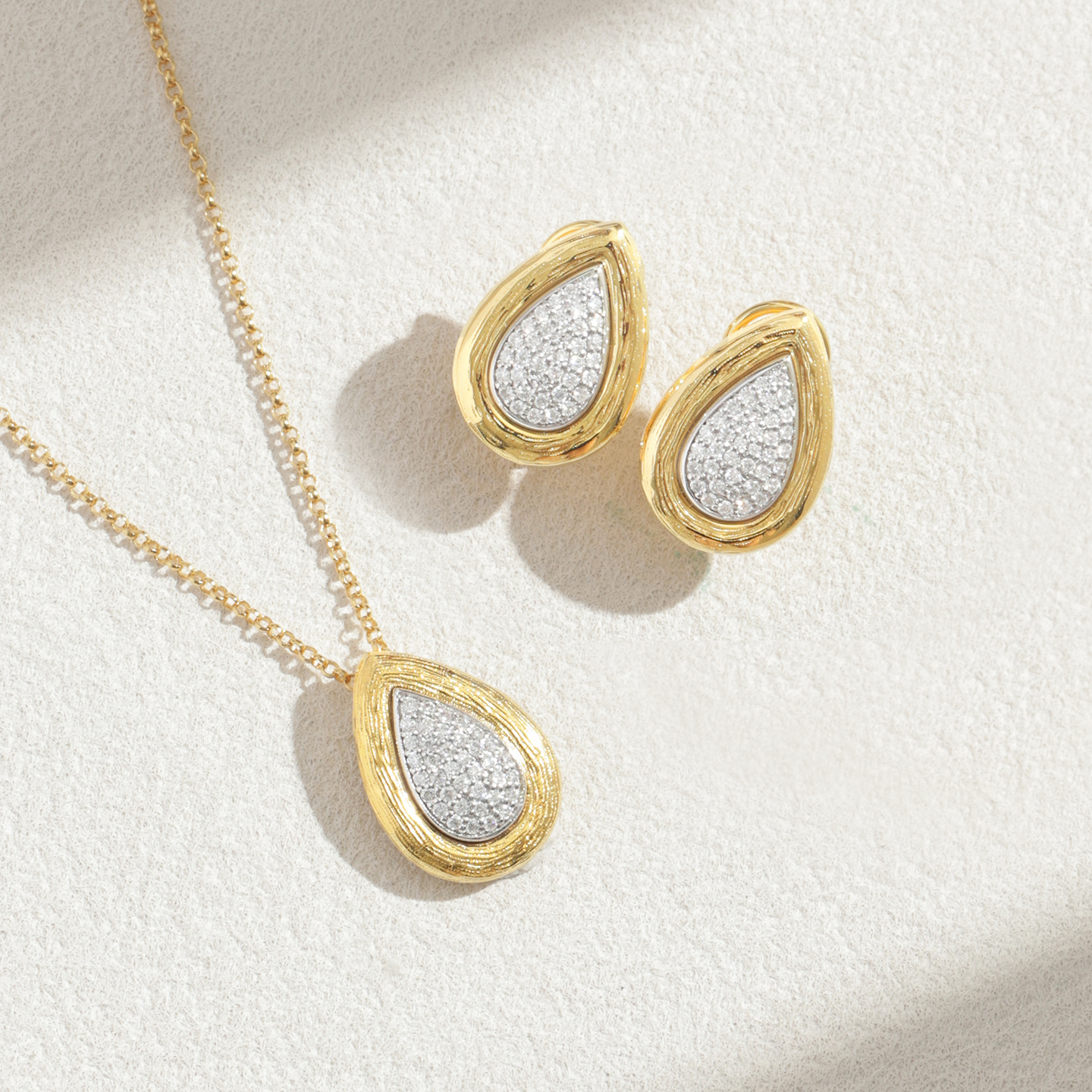 纹理水滴形莫桑石耳钉纯银镀金轻奢吊坠黄金色饰品防过敏高级感