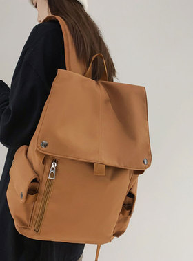 旅行双肩包男士通勤电脑背包复古英伦风2023新款休闲大学生书包女