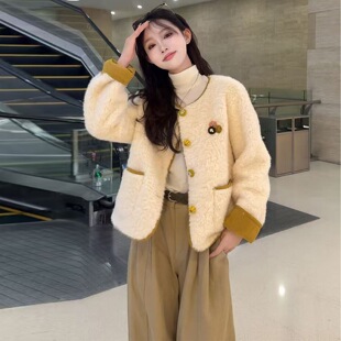 韩版圆领羊羔毛外套女短款2025冬季新款宽松显瘦皮毛一体毛毛上衣